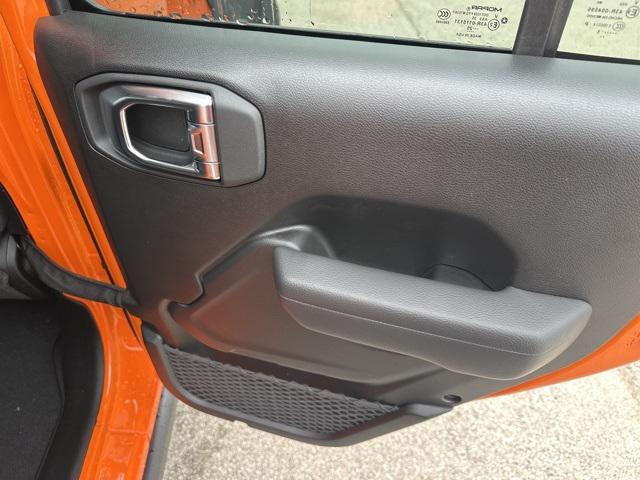 new 2025 Jeep Wrangler car, priced at $54,137