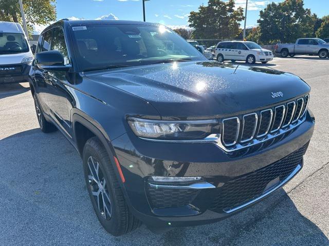 new 2024 Jeep Grand Cherokee car, priced at $45,066