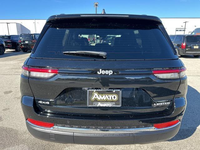 new 2024 Jeep Grand Cherokee car, priced at $45,066