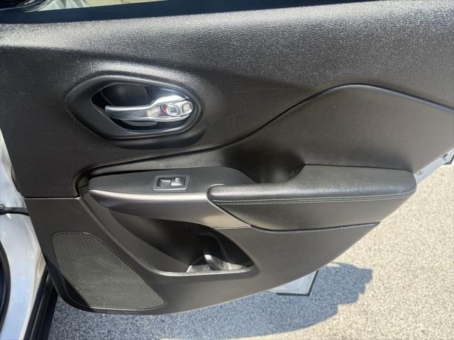 used 2019 Jeep Cherokee car, priced at $17,600