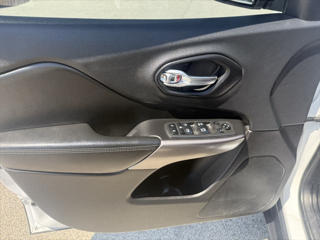 used 2019 Jeep Cherokee car, priced at $17,600