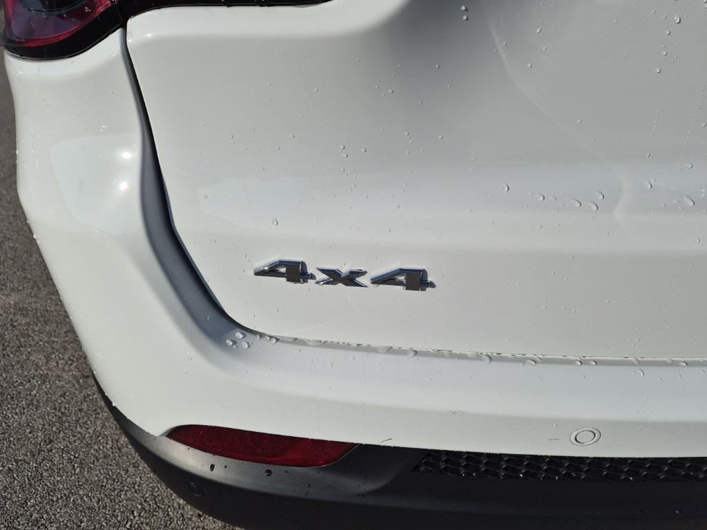 new 2026 Jeep Compass car, priced at $31,340