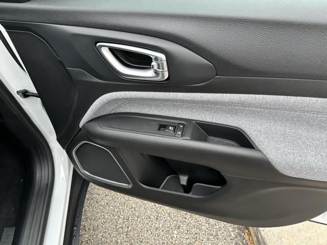 new 2026 Jeep Compass car, priced at $28,304