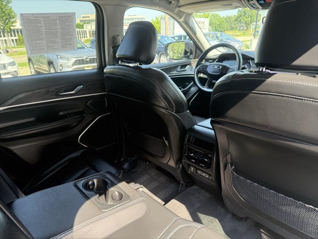 used 2022 Jeep Grand Cherokee car, priced at $30,255