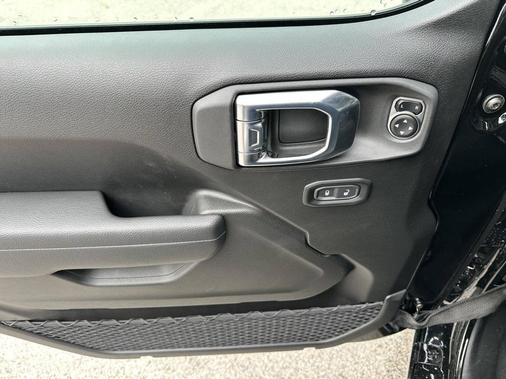 new 2026 Jeep Wrangler car, priced at $50,411