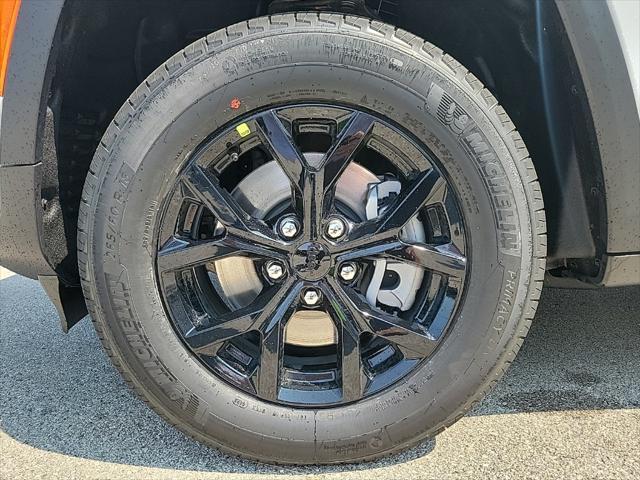 new 2025 Jeep Grand Cherokee L car, priced at $41,396