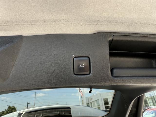 used 2022 Ford Escape car, priced at $23,998