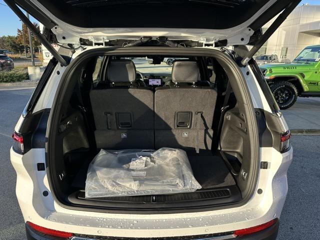 new 2025 Jeep Grand Cherokee L car, priced at $42,150