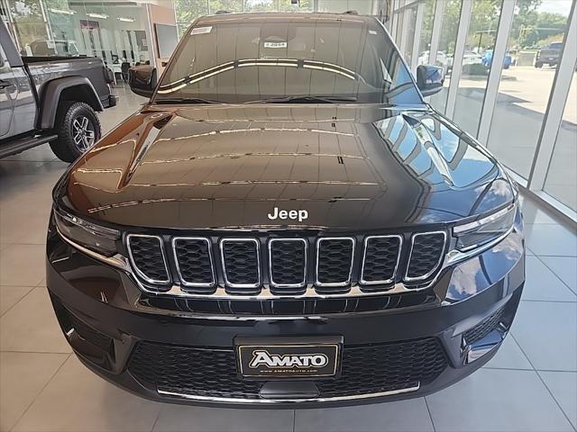 new 2024 Jeep Grand Cherokee car, priced at $35,289