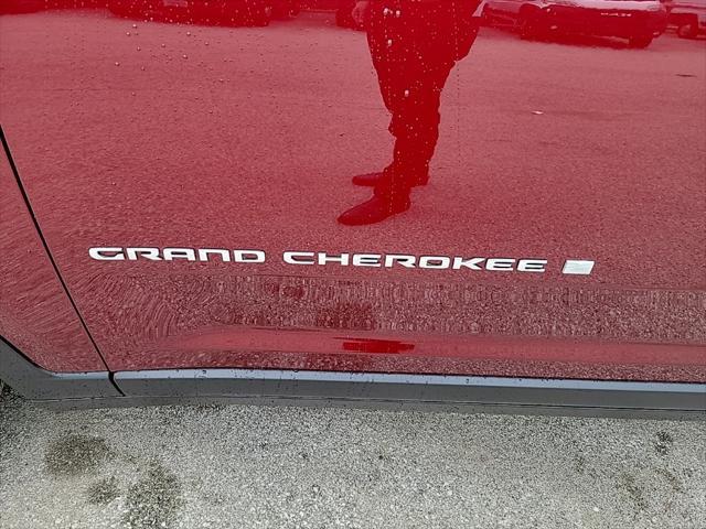 new 2025 Jeep Grand Cherokee car, priced at $41,550