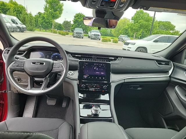 new 2025 Jeep Grand Cherokee car, priced at $41,550