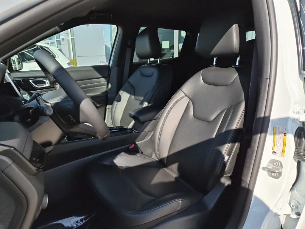 new 2026 Jeep Compass car, priced at $31,496