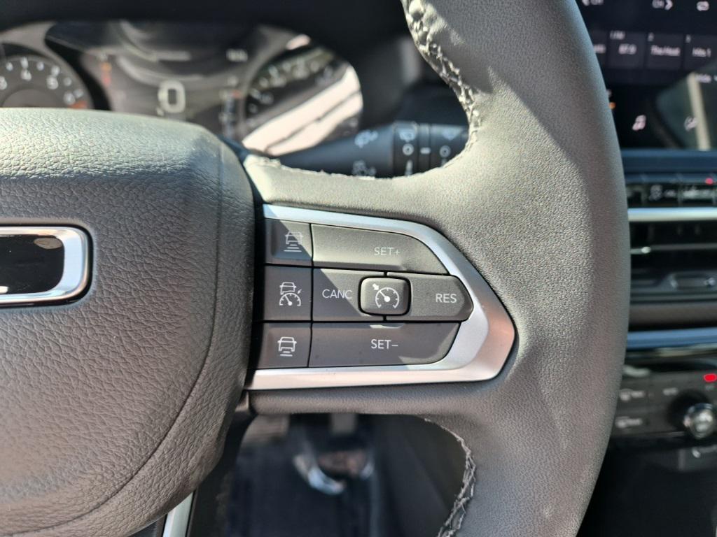 new 2026 Jeep Compass car, priced at $31,496