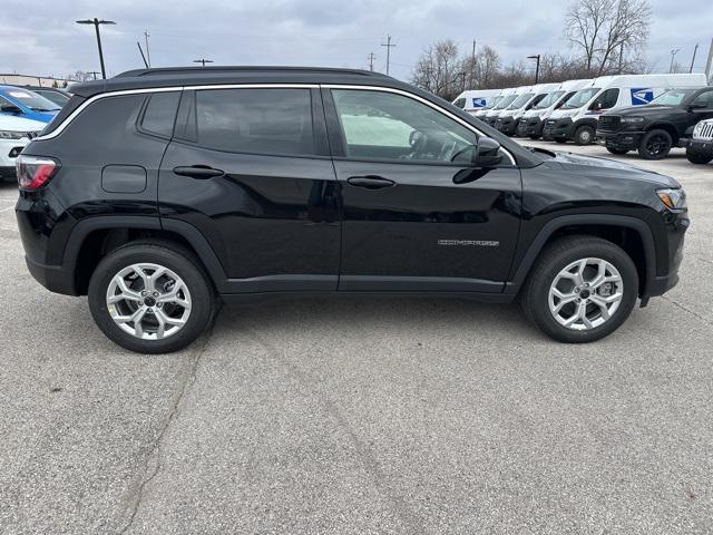 new 2025 Jeep Compass car, priced at $26,159