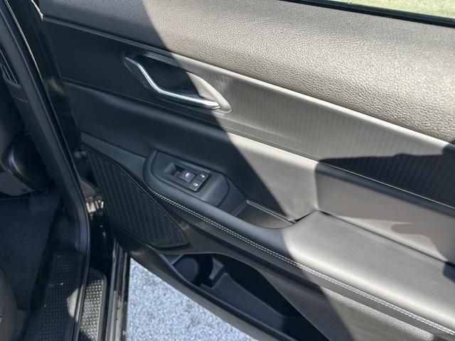 new 2025 Jeep Grand Cherokee L car, priced at $43,993