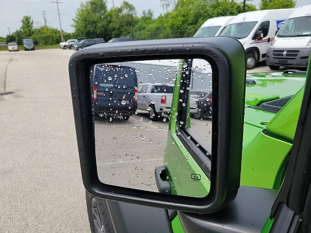 new 2025 Jeep Wrangler car, priced at $43,417