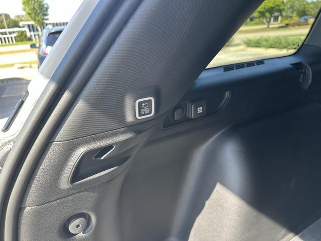 new 2025 Jeep Grand Cherokee car, priced at $35,982