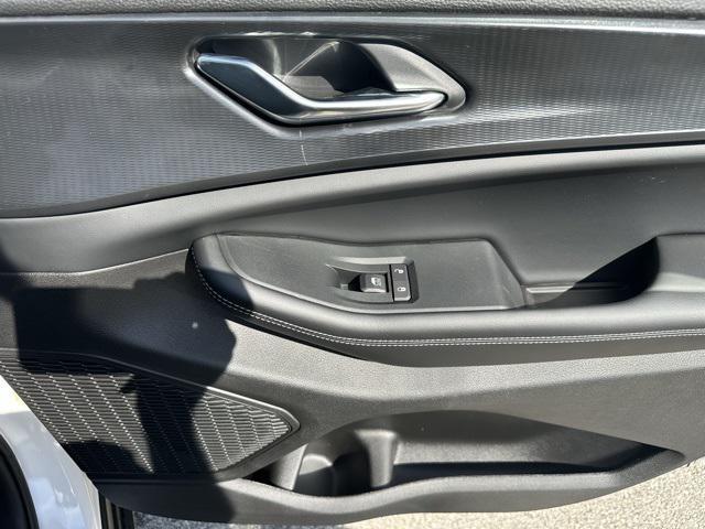 new 2025 Jeep Grand Cherokee car, priced at $35,982