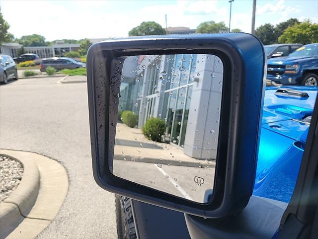 new 2025 Jeep Wrangler car, priced at $44,632