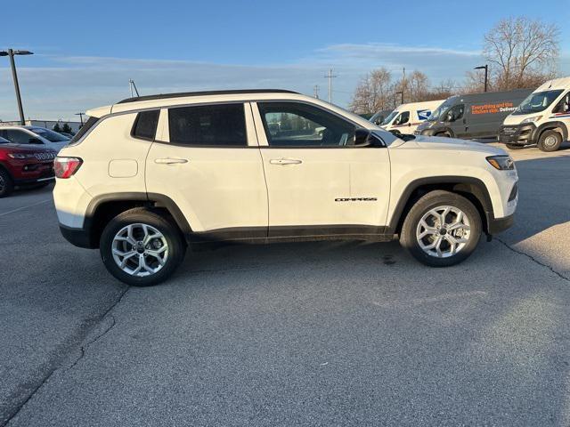 new 2025 Jeep Compass car, priced at $25,619