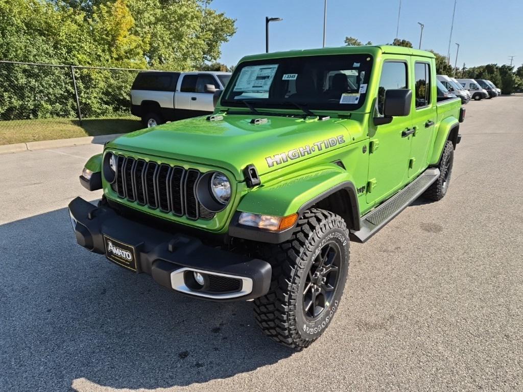 new 2025 Jeep Gladiator car, priced at $43,672