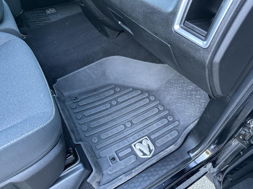 used 2022 Ram 1500 Classic car, priced at $33,401
