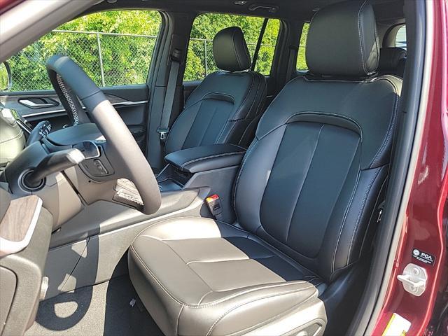 new 2025 Jeep Grand Cherokee car, priced at $42,560