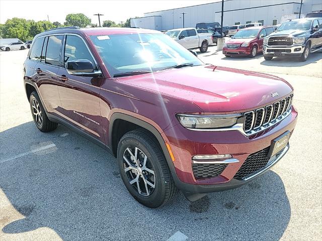 new 2025 Jeep Grand Cherokee car, priced at $42,560