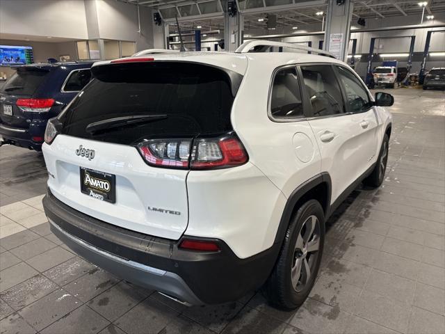 used 2019 Jeep Cherokee car, priced at $17,377