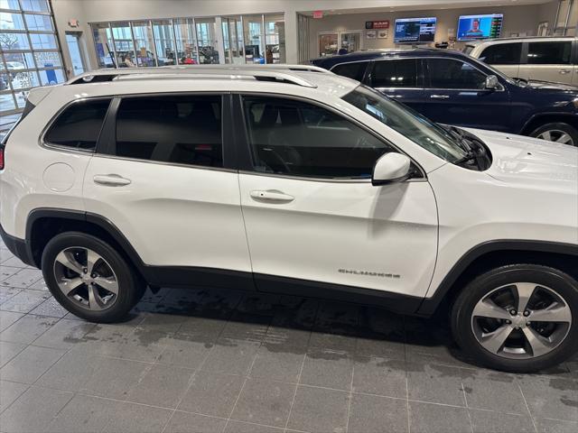 used 2019 Jeep Cherokee car, priced at $17,377