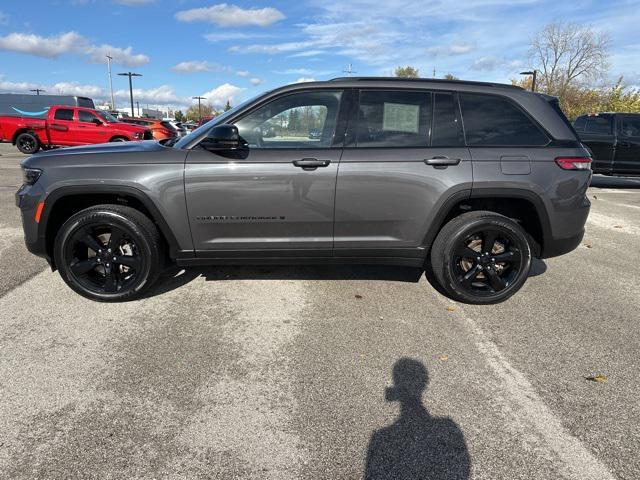 used 2023 Jeep Grand Cherokee car, priced at $34,490