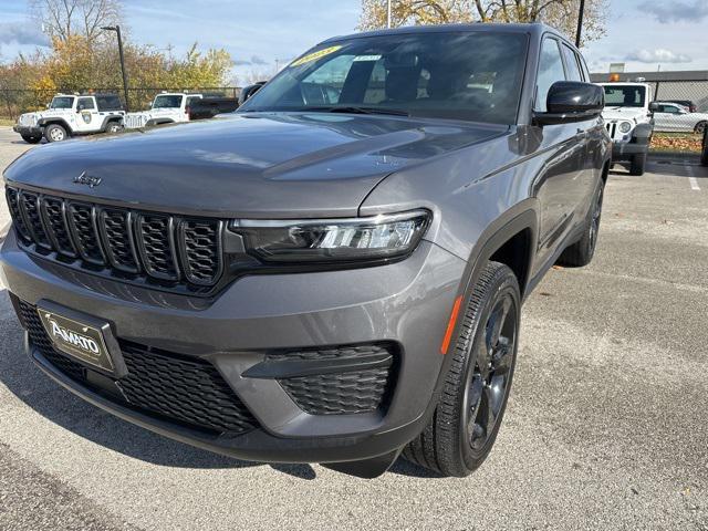 used 2023 Jeep Grand Cherokee car, priced at $34,490