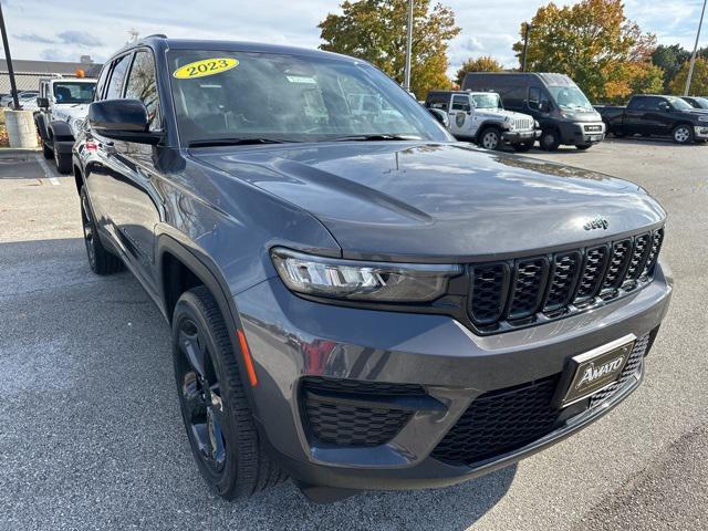 used 2023 Jeep Grand Cherokee car, priced at $34,490