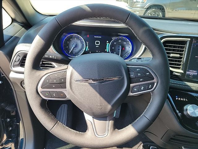 new 2025 Chrysler Pacifica car, priced at $41,863