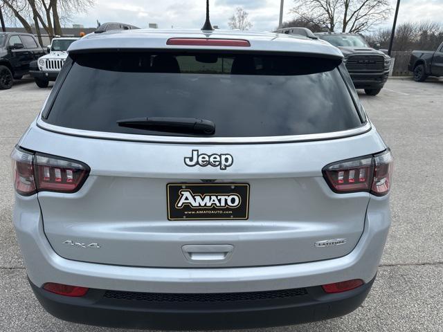 new 2025 Jeep Compass car, priced at $26,159