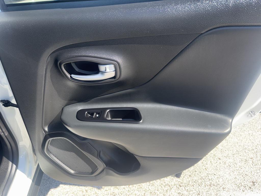 used 2022 Jeep Renegade car, priced at $20,916