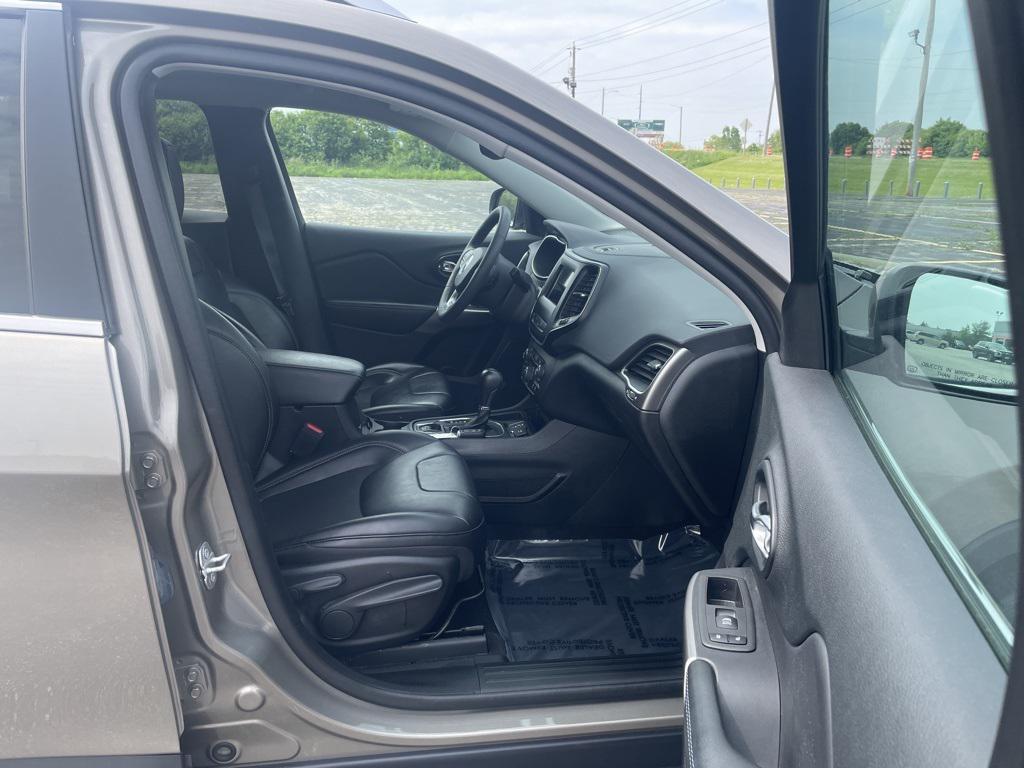 used 2021 Jeep Cherokee car, priced at $19,998
