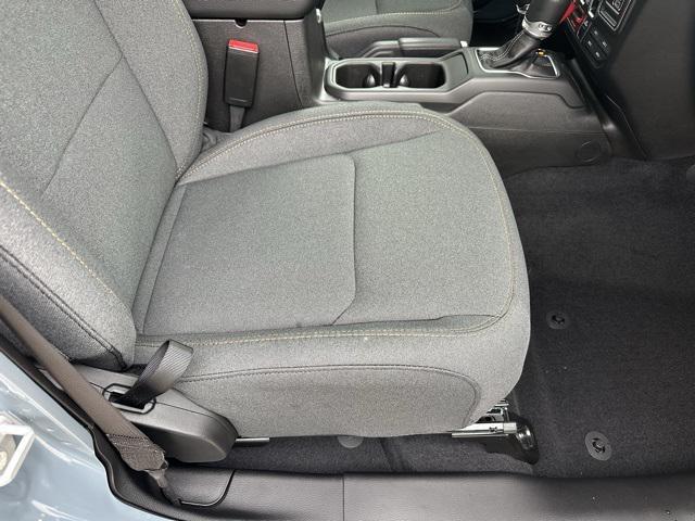 new 2025 Jeep Gladiator car, priced at $46,795