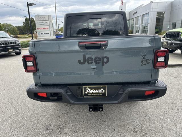 new 2025 Jeep Gladiator car, priced at $46,795