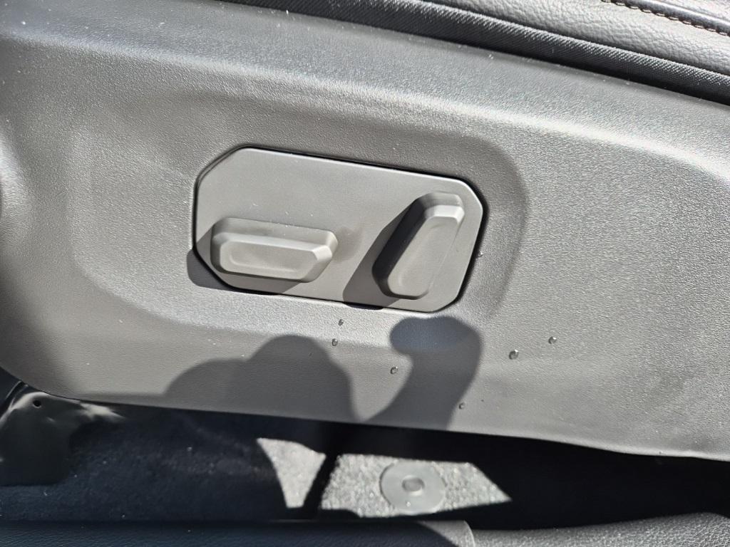 new 2025 Jeep Gladiator car, priced at $44,892