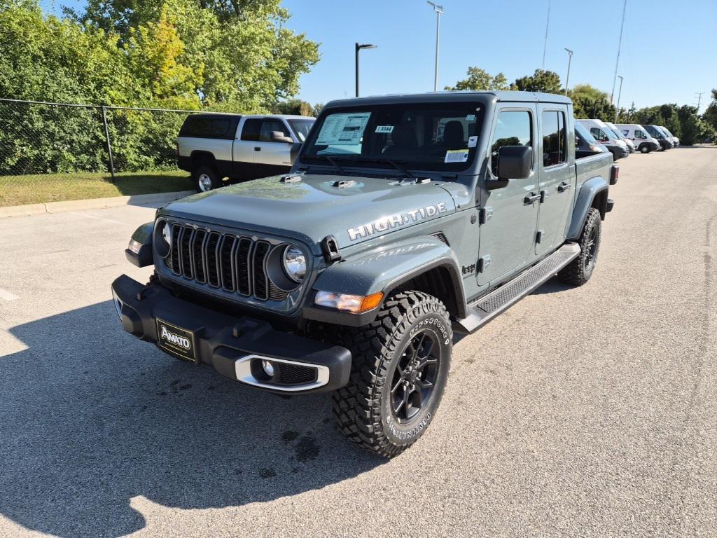 new 2025 Jeep Gladiator car, priced at $44,892