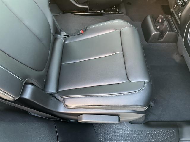 new 2025 Jeep Grand Cherokee L car, priced at $42,668