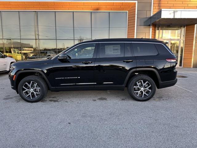 new 2025 Jeep Grand Cherokee L car, priced at $42,668