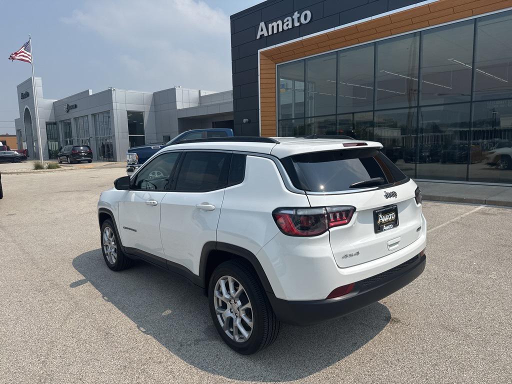 used 2022 Jeep Compass car, priced at $25,501