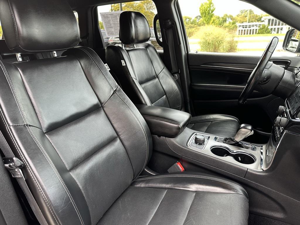 used 2021 Jeep Grand Cherokee car, priced at $23,986