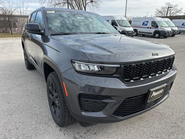 new 2025 Jeep Grand Cherokee car, priced at $40,615