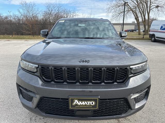 new 2025 Jeep Grand Cherokee car, priced at $40,615