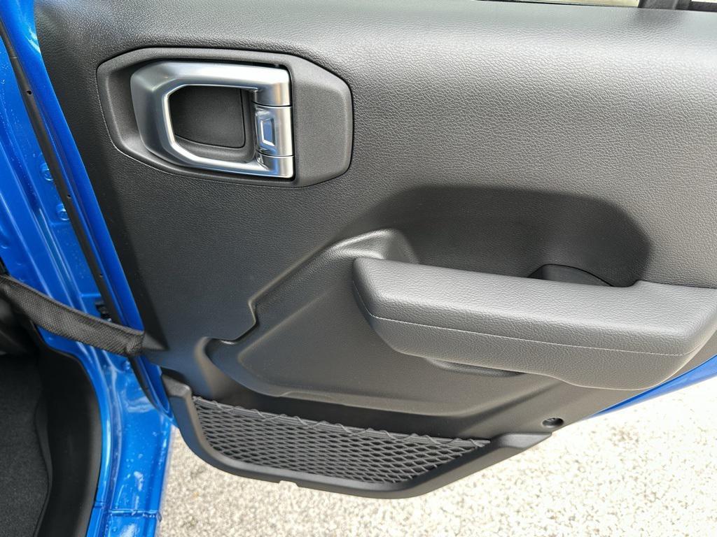 new 2026 Jeep Wrangler car, priced at $50,411