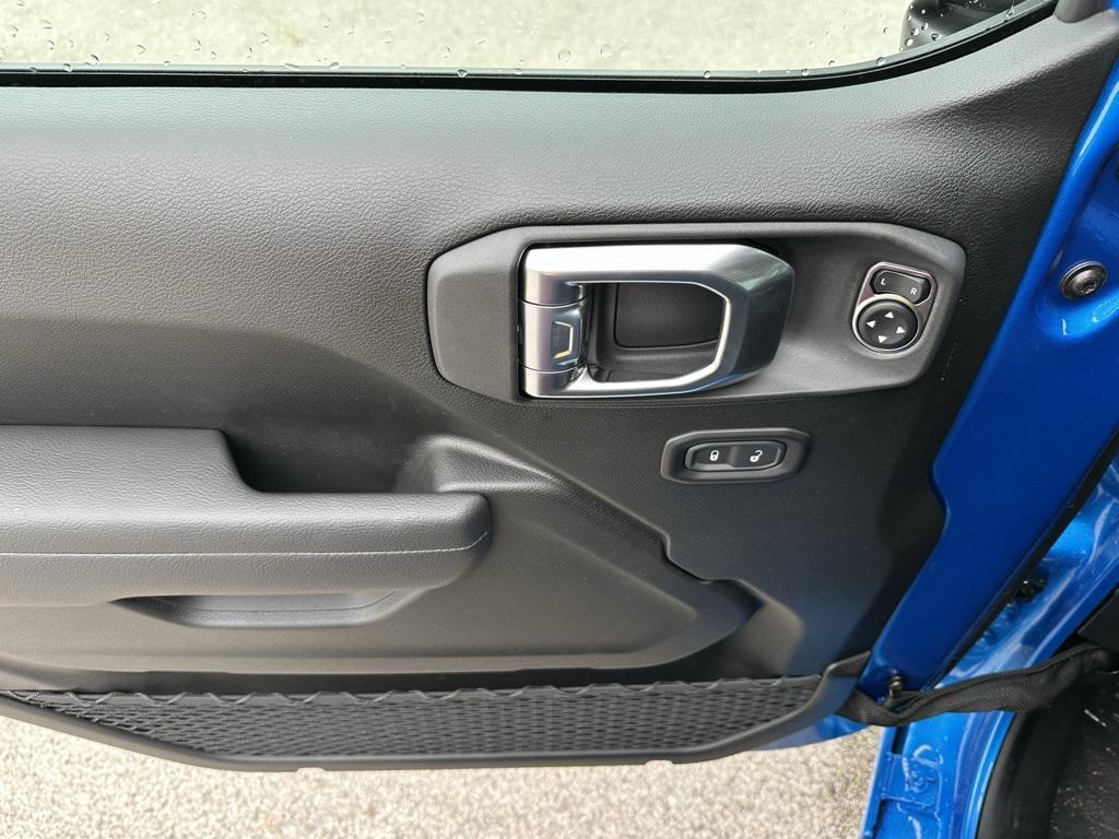 new 2026 Jeep Wrangler car, priced at $50,411