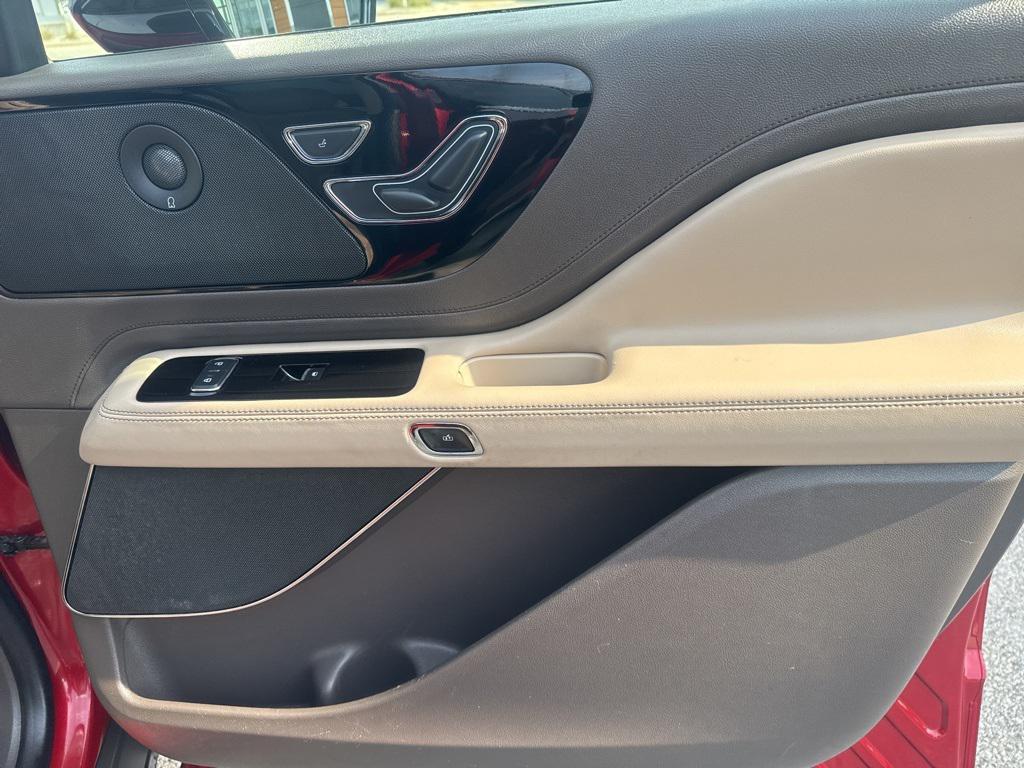 used 2021 Lincoln Aviator car, priced at $36,711